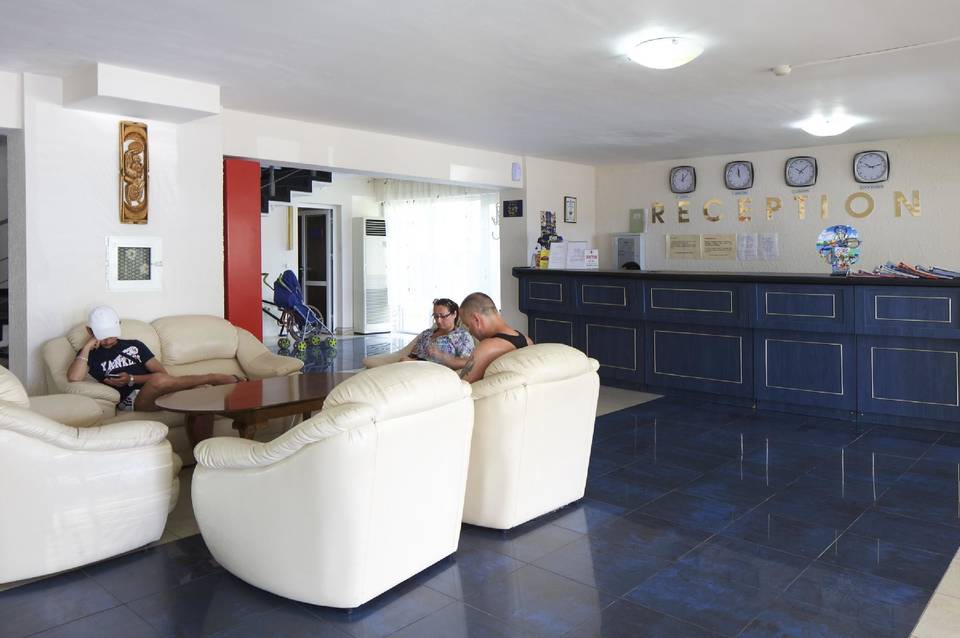 Hotel Arda 5