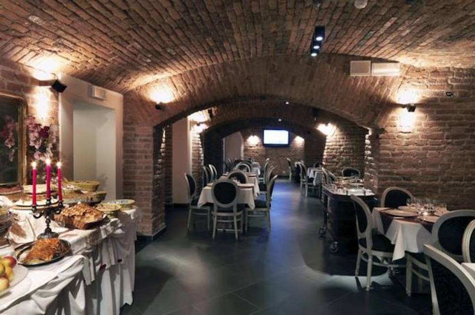 Hotel Assenzio Prague 4