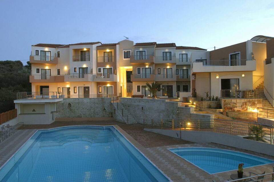 Sunrise Suites 1