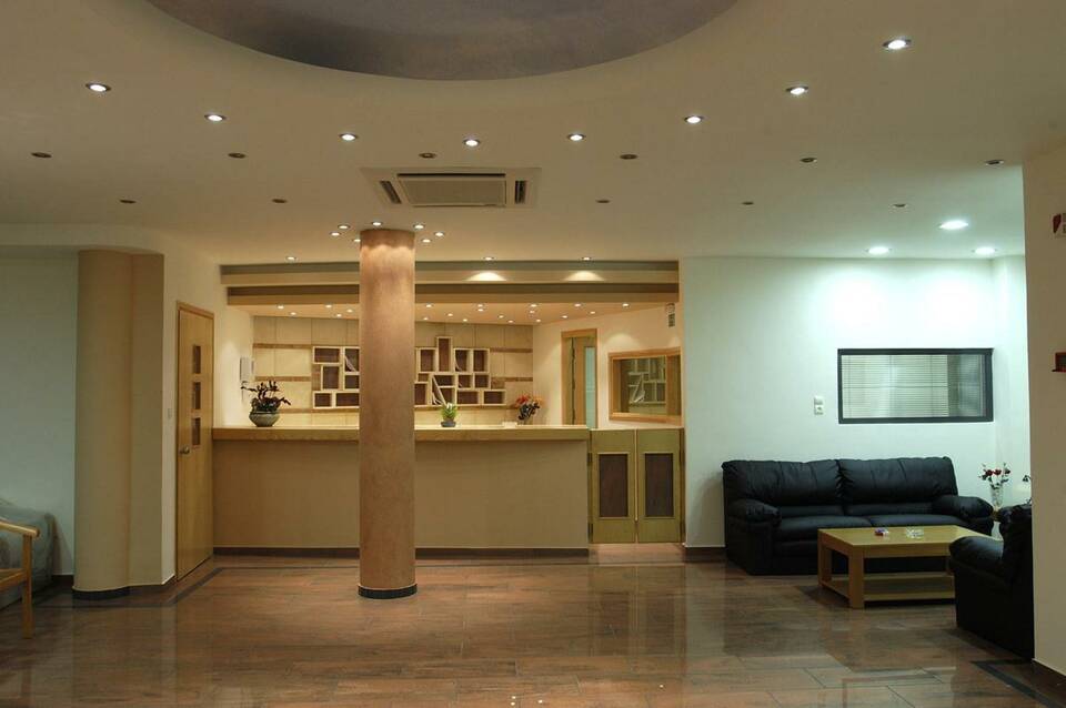Sunrise Suites 2