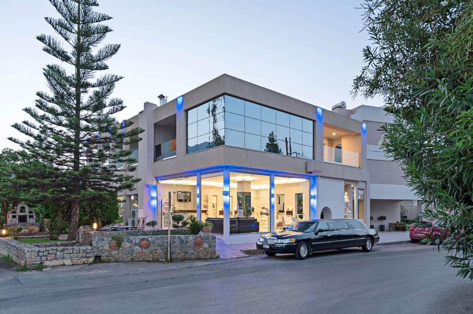 Apollo Hotel I & II 4