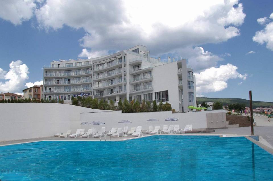 Moonlight Hotel 1