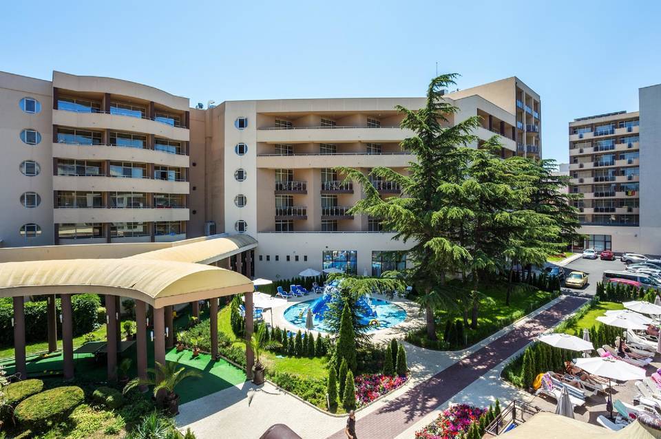 Laguna Park Hotel & Aqua Club 1