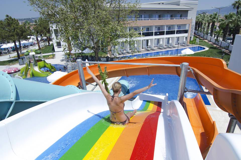 Palm Wings Beach Resort & Spa Kusadasi 5