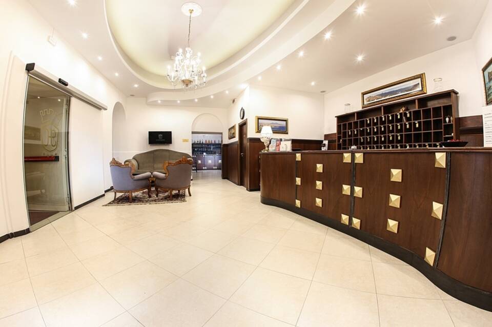 Grand Hotel Capodimonte 4