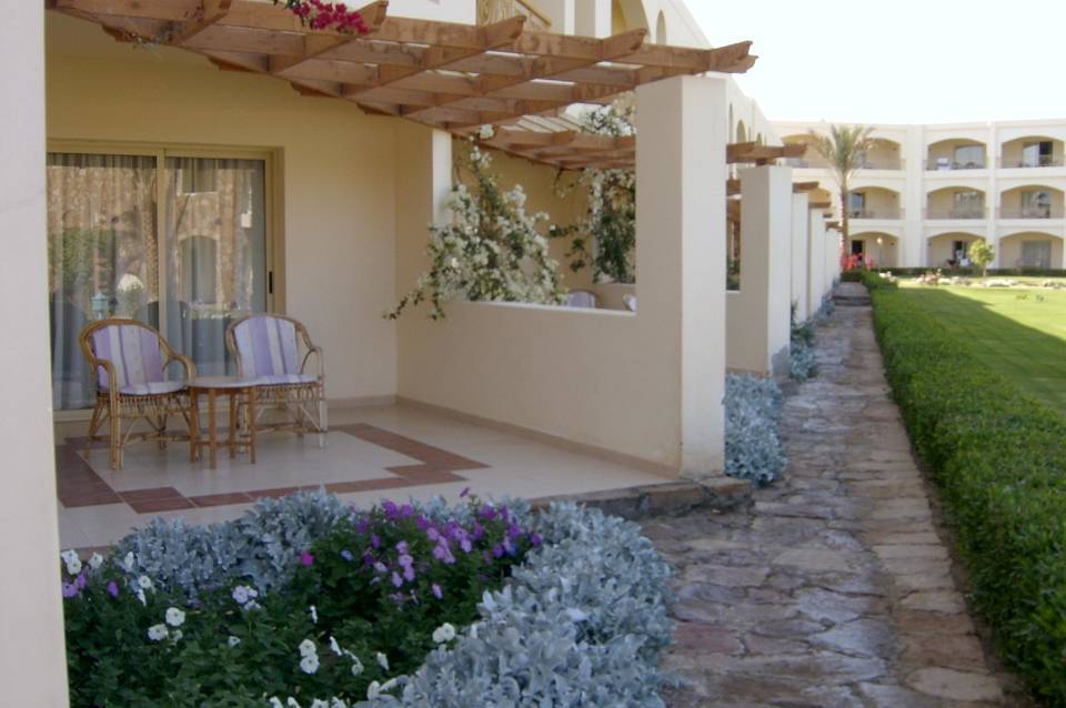 Brayka Bay Resort 3
