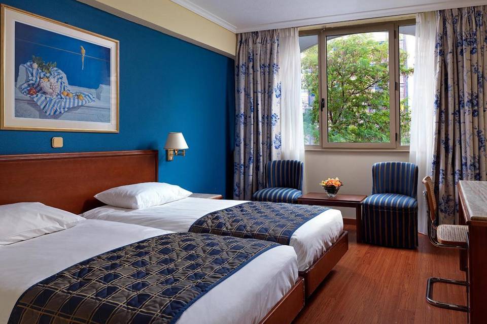 Titania Hotel Athens 5