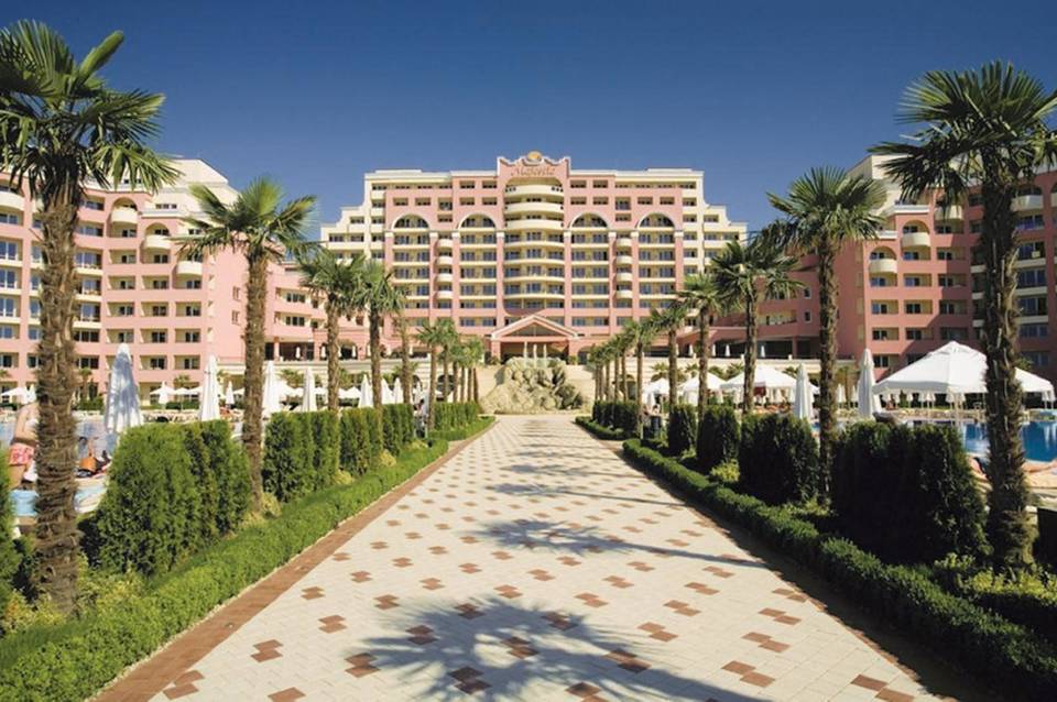 DIT Majestic Beach Resort 5