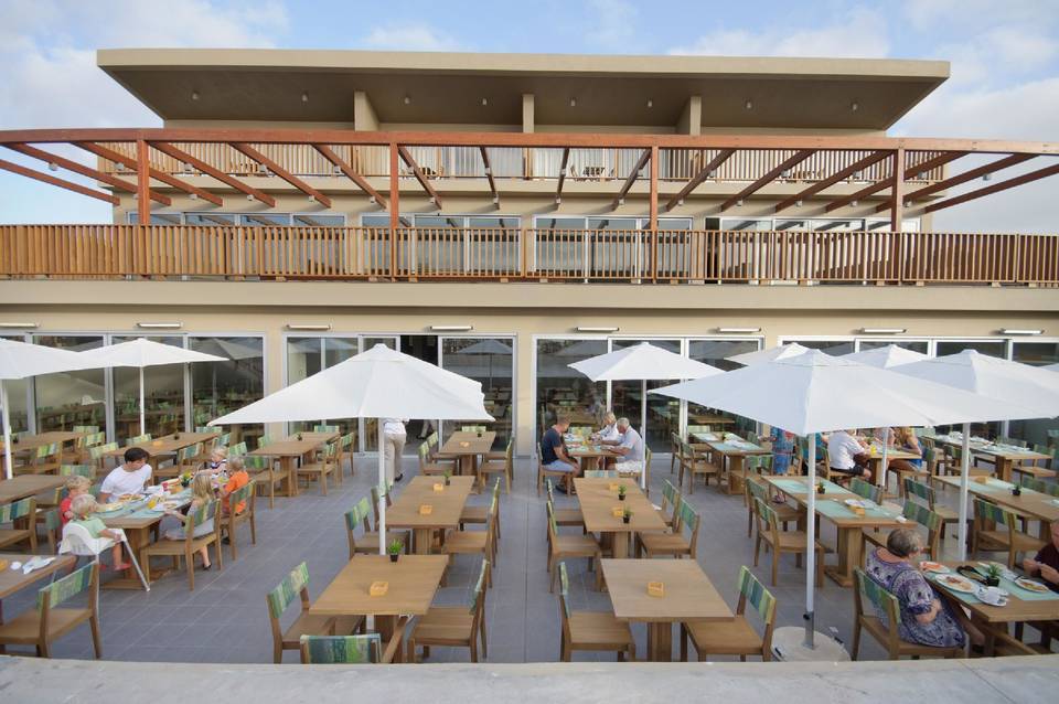 Oasis Salinas Sea 3