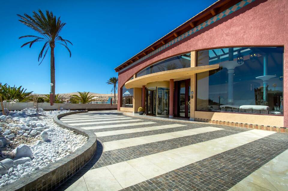 Hotel Esmeralda Maris by LIVVO 5