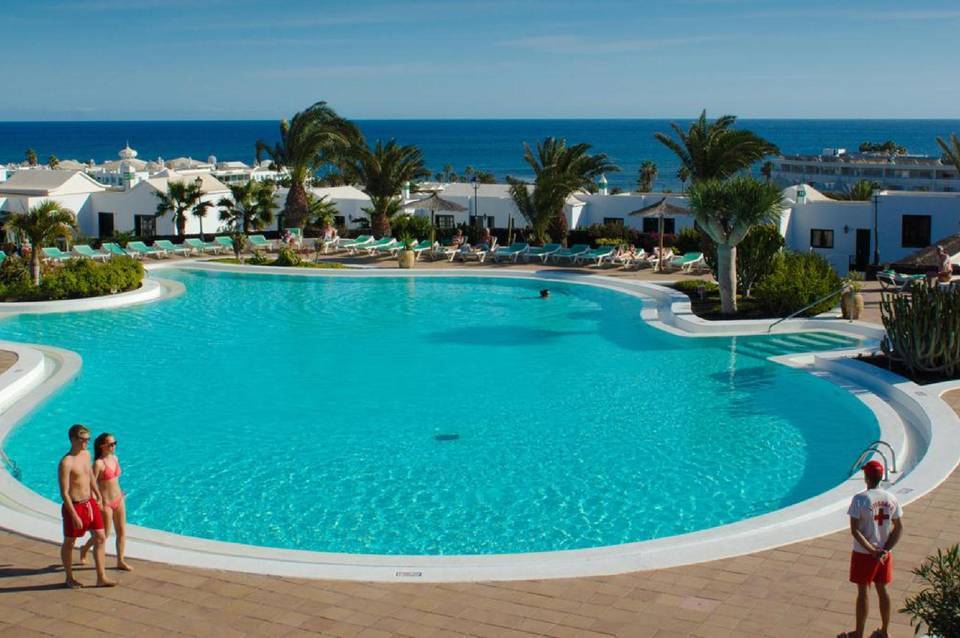Hotel ILUNION Costa Sal Lanzarote 1
