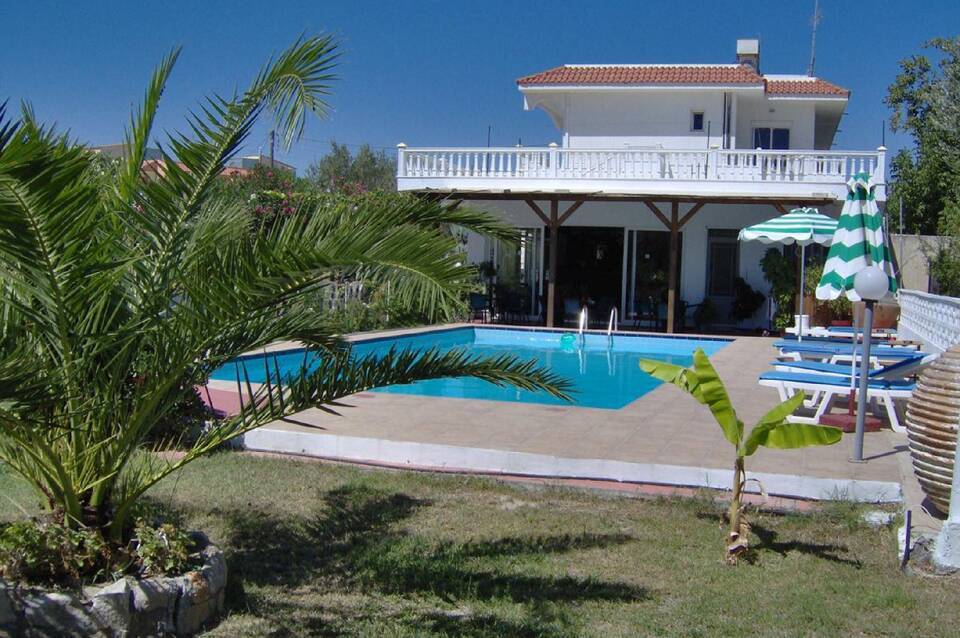 Hotel Varelis 5