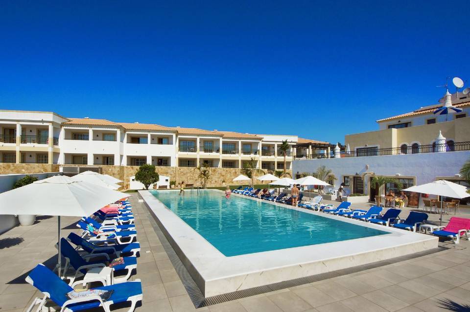 Novochoro Apartments & Villas 1