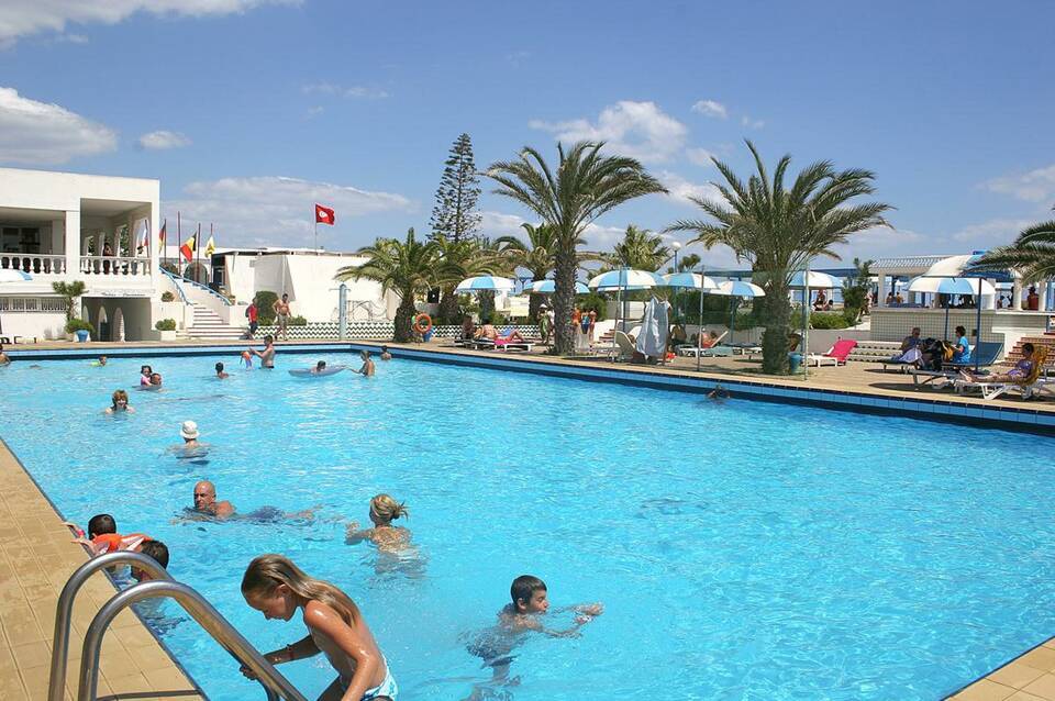 El Mouradi Club Selima 5