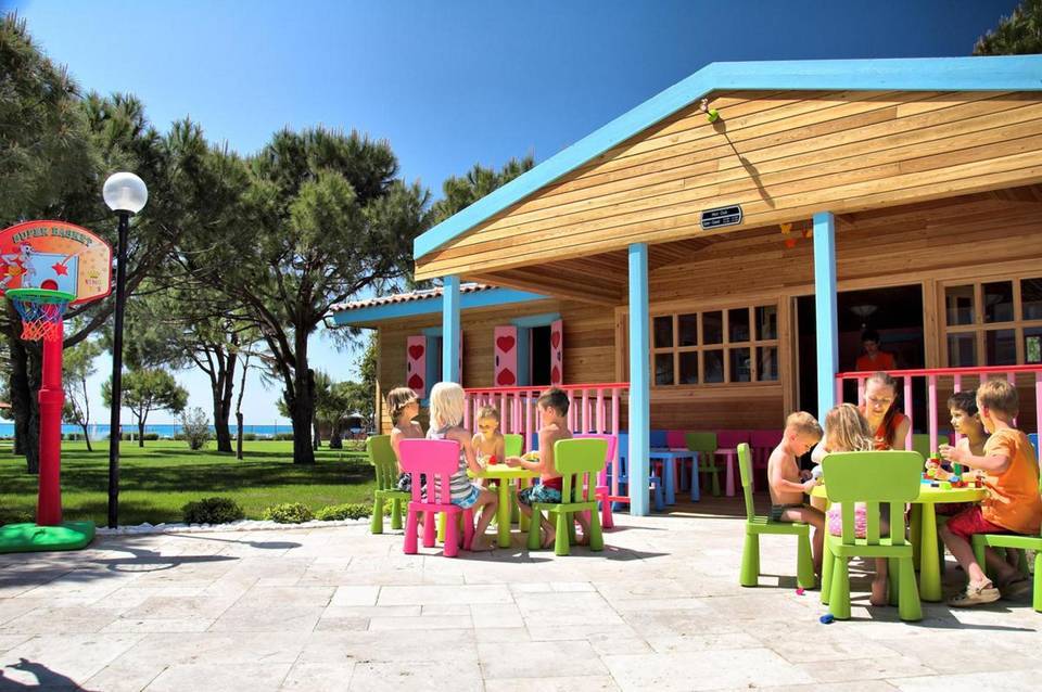 Batihan Beach Resort & Spa 4