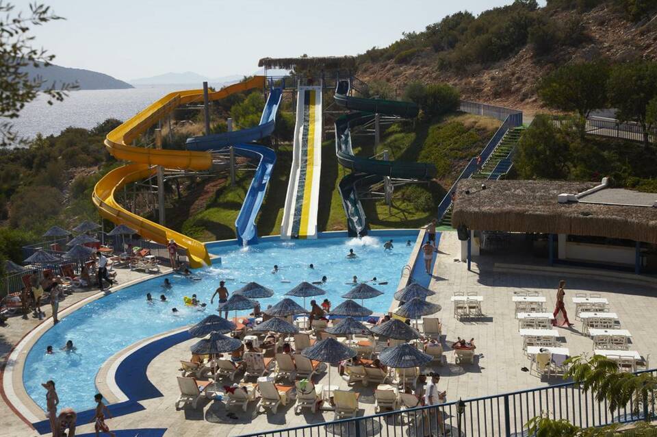 Bodrum Holiday Resort & Spa 5