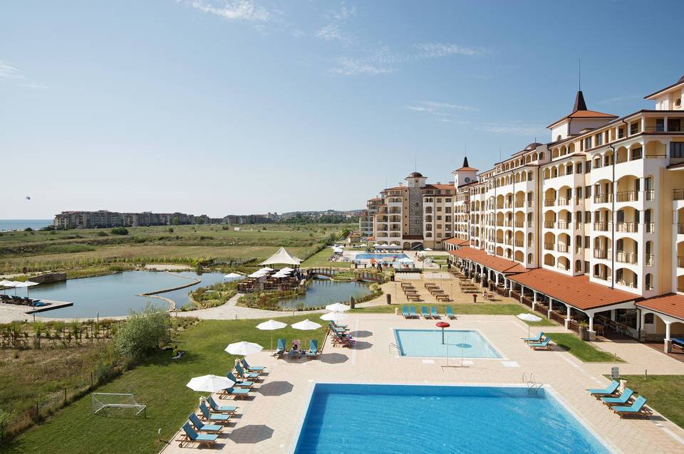 Hotel Sunrise All Suites Resort 1