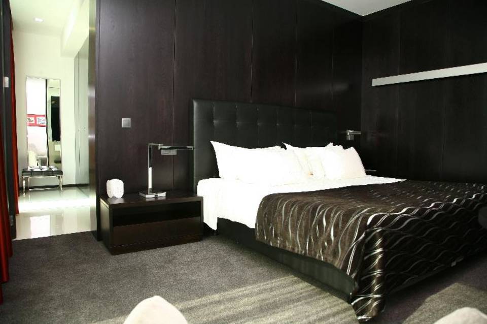 Axis Viana Business & Spa Hotel 4