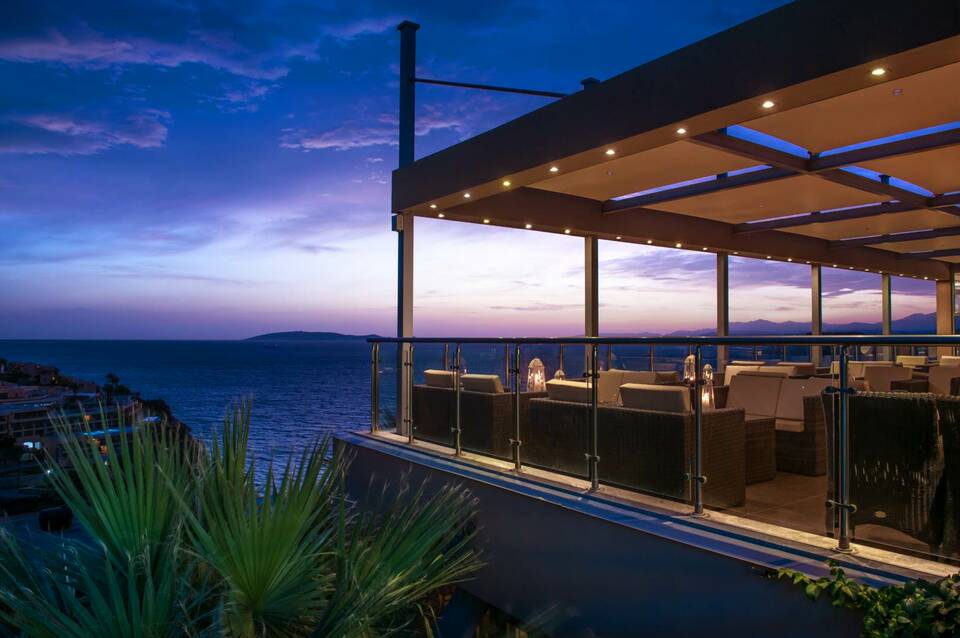 Blue Bay Resort Hotel 4