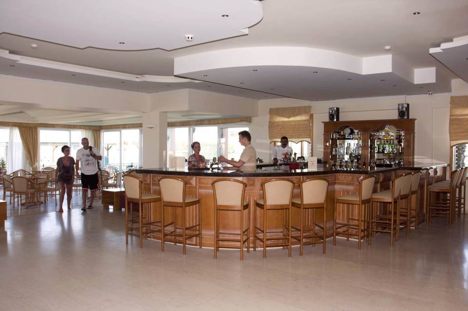 Astir Beach Hotel 3