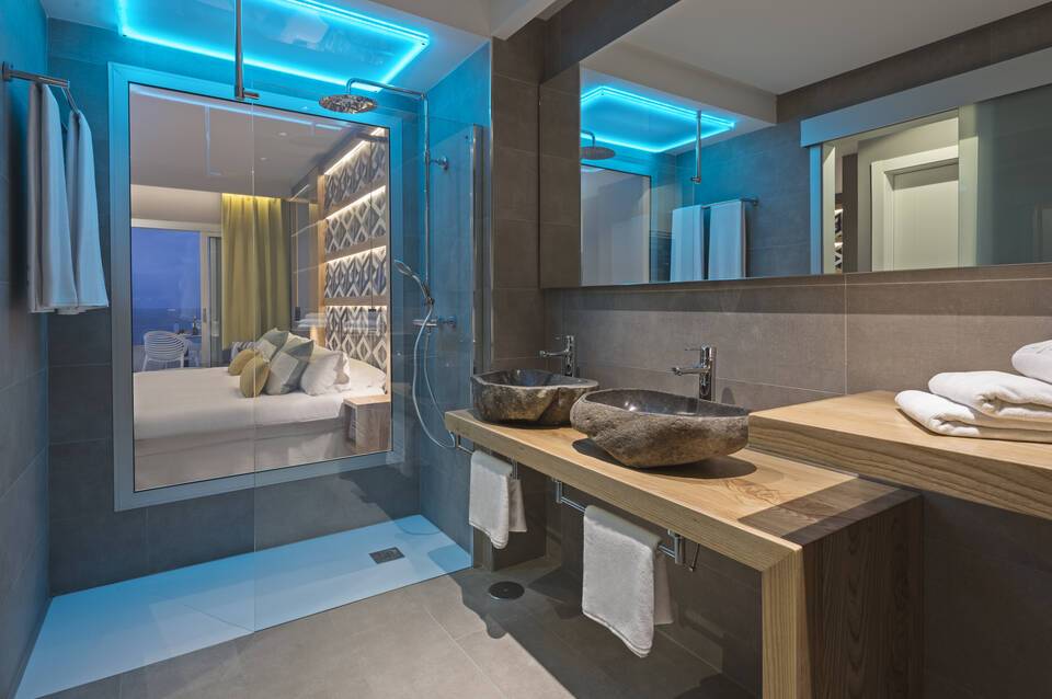 Hotel Atlantic Mirage Suites & Spa 4
