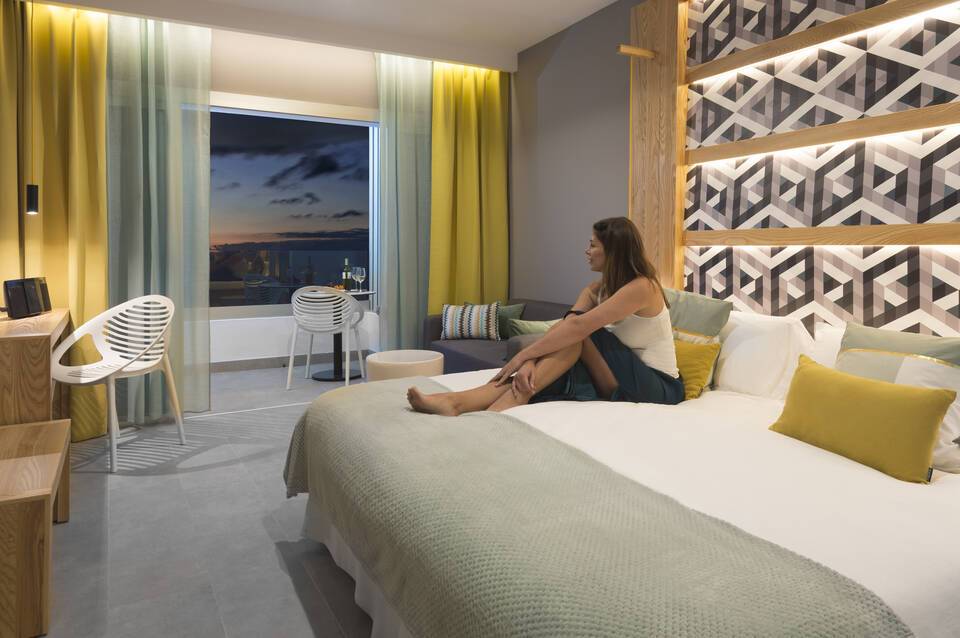 Hotel Atlantic Mirage Suites & Spa 5