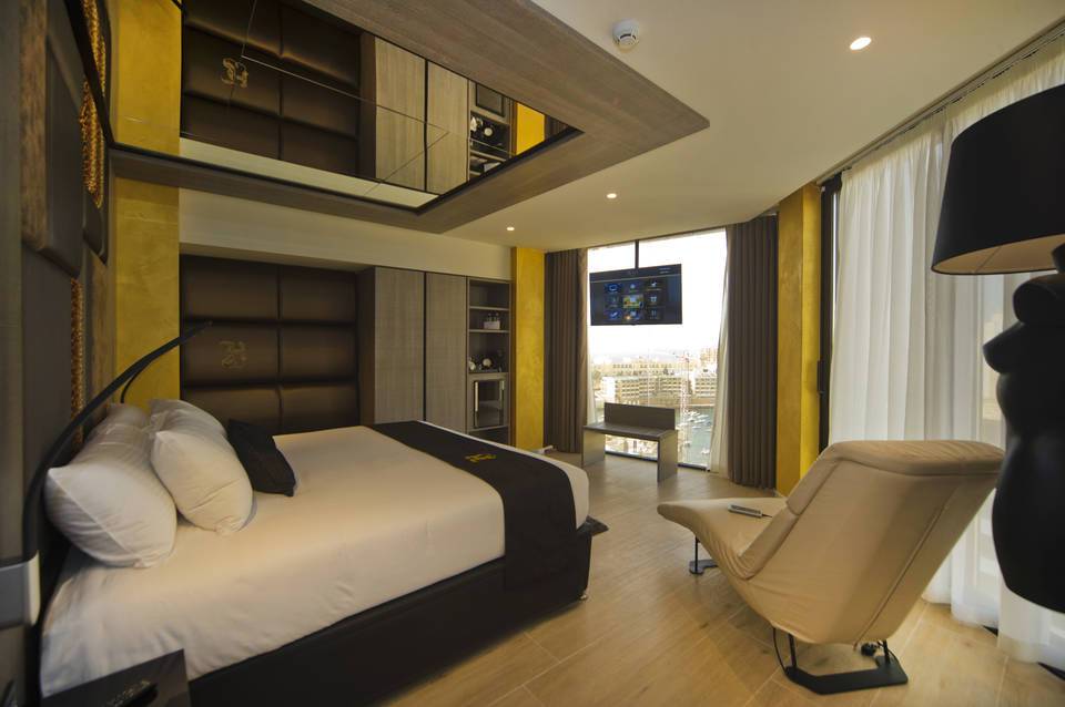 Hugo’s Boutique Hotel 3