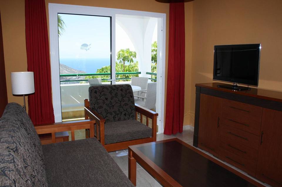 Colina Mar Apartments 4
