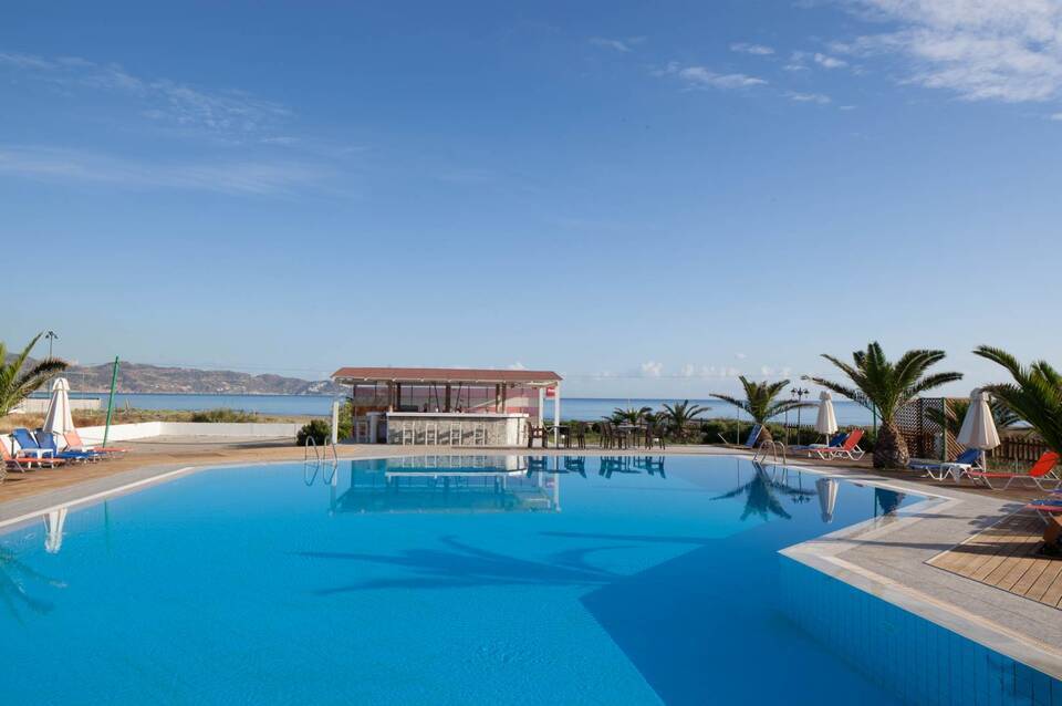Akti Corali Hotel 1