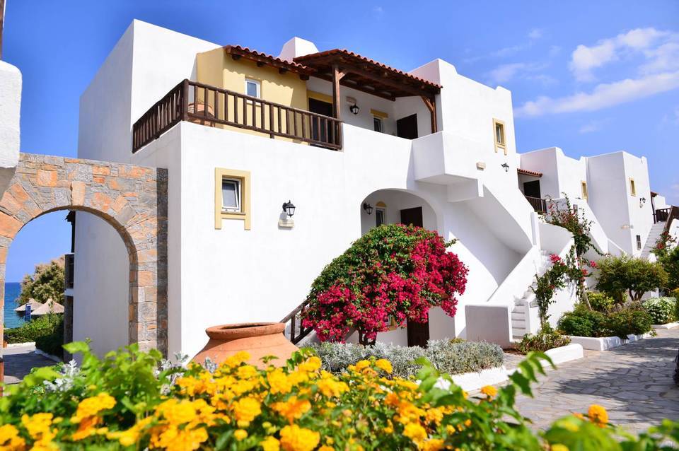 Alexander Beach Hotel & Village Resort 5