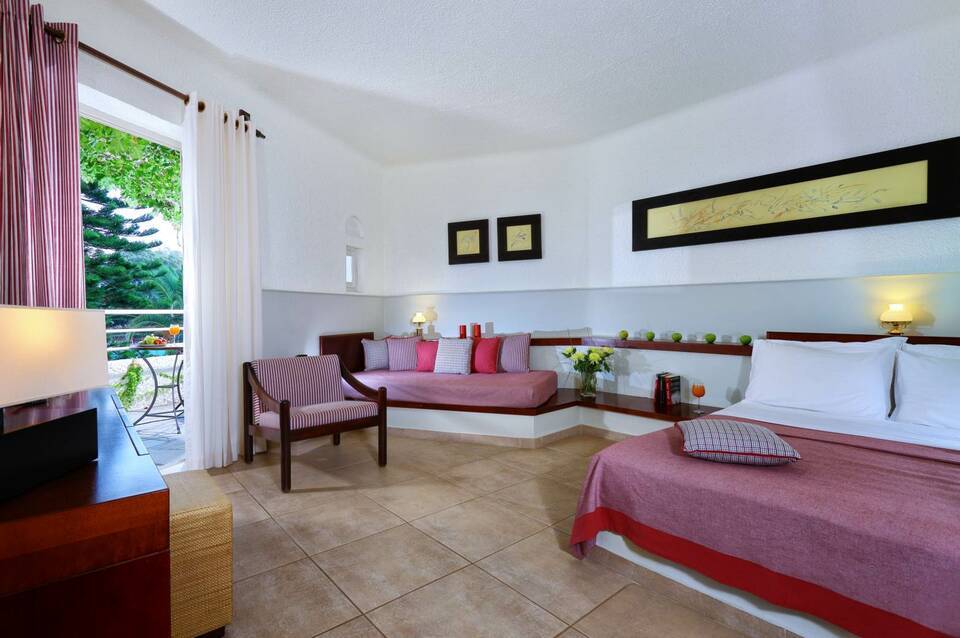 Apollonia Resort & Spa 2