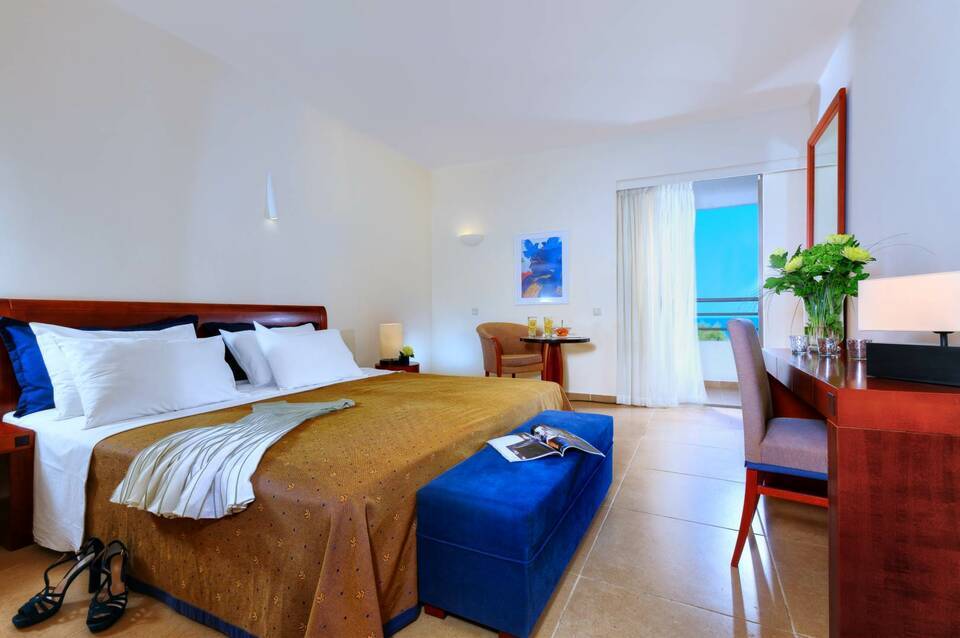 Apollonia Resort & Spa 5