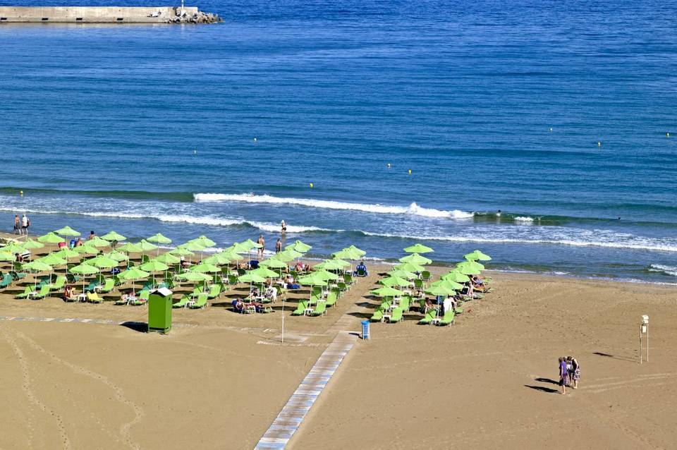 Kriti Beach Hotel 2