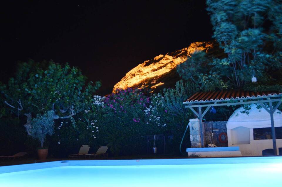 Matala Bay Hotel & Apartments 1