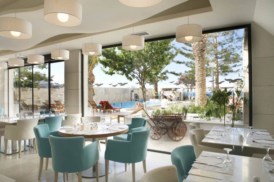 Glaros Beach Hotel 5