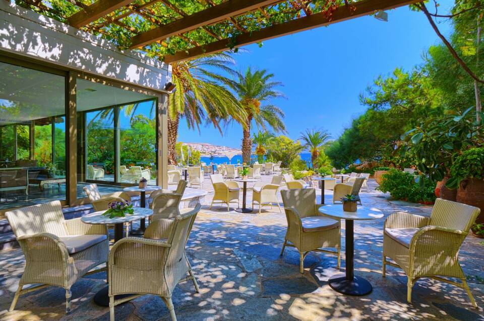 Sitia Beach City Resort & Spa 5