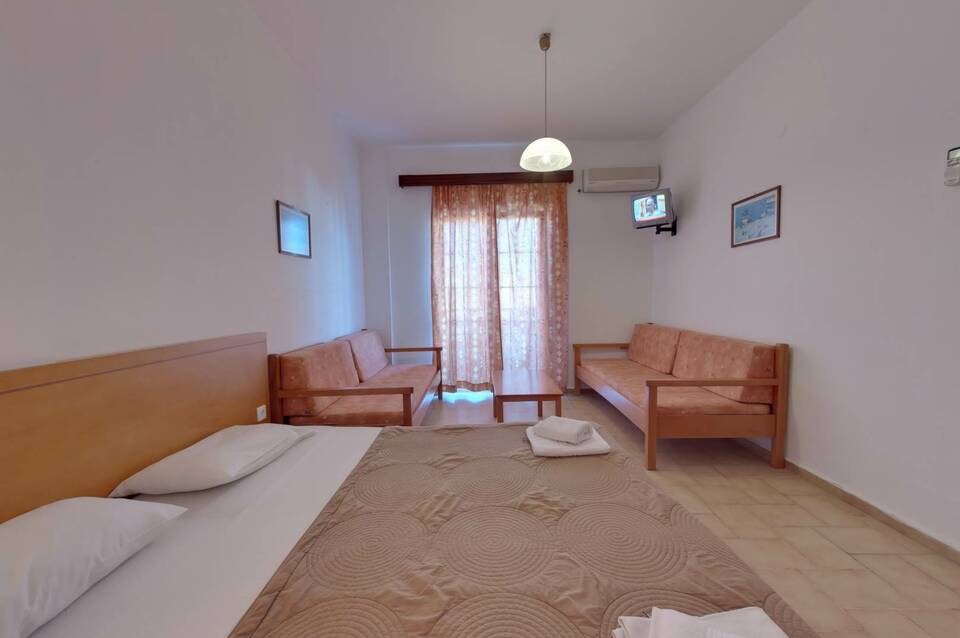 CHC Marirena Hotel 1