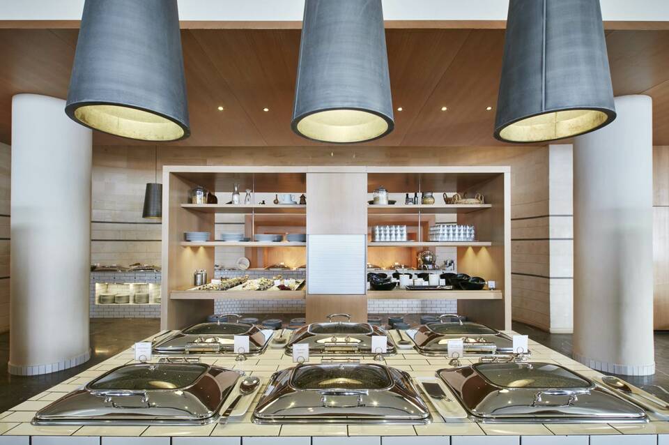 The Island Hotel 2