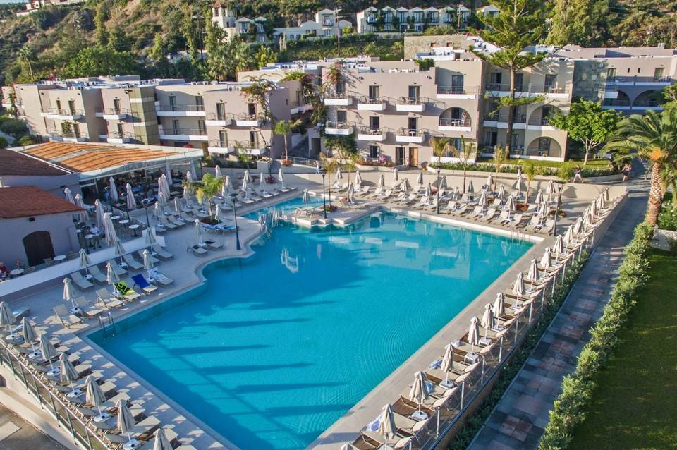 Porto Platanias Village Resort 3