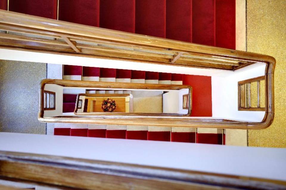 Dona Palace 3