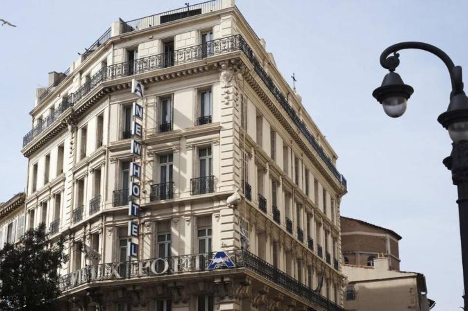 New Hotel Le Quai 2