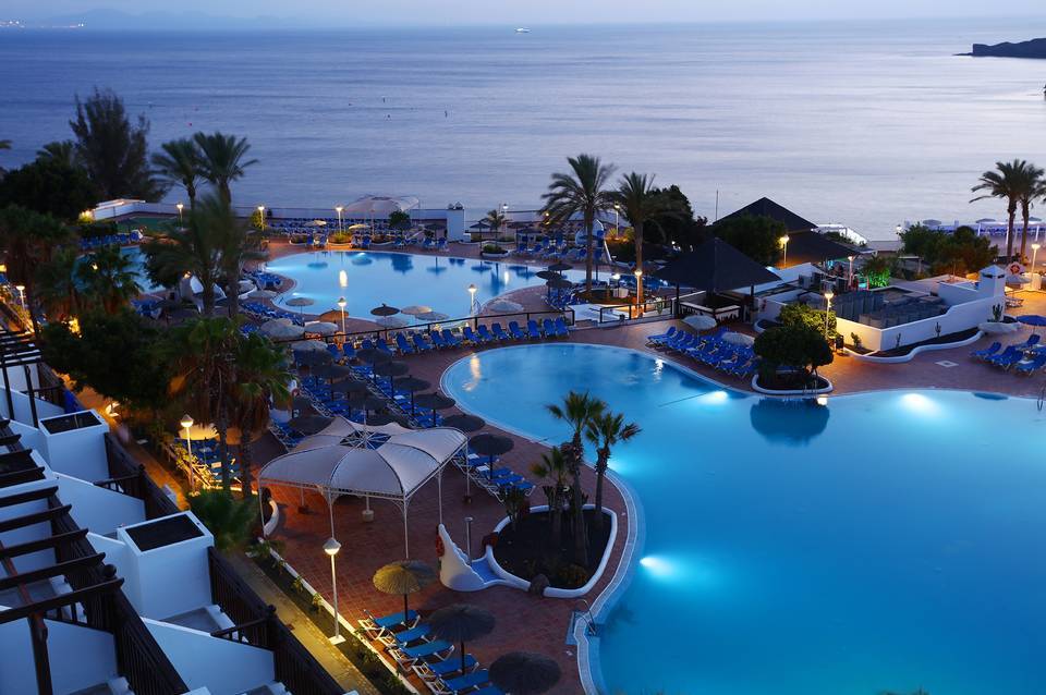 Sandos Papagayo 1