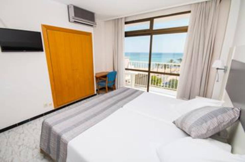 Hotel Amic Miraflores 5