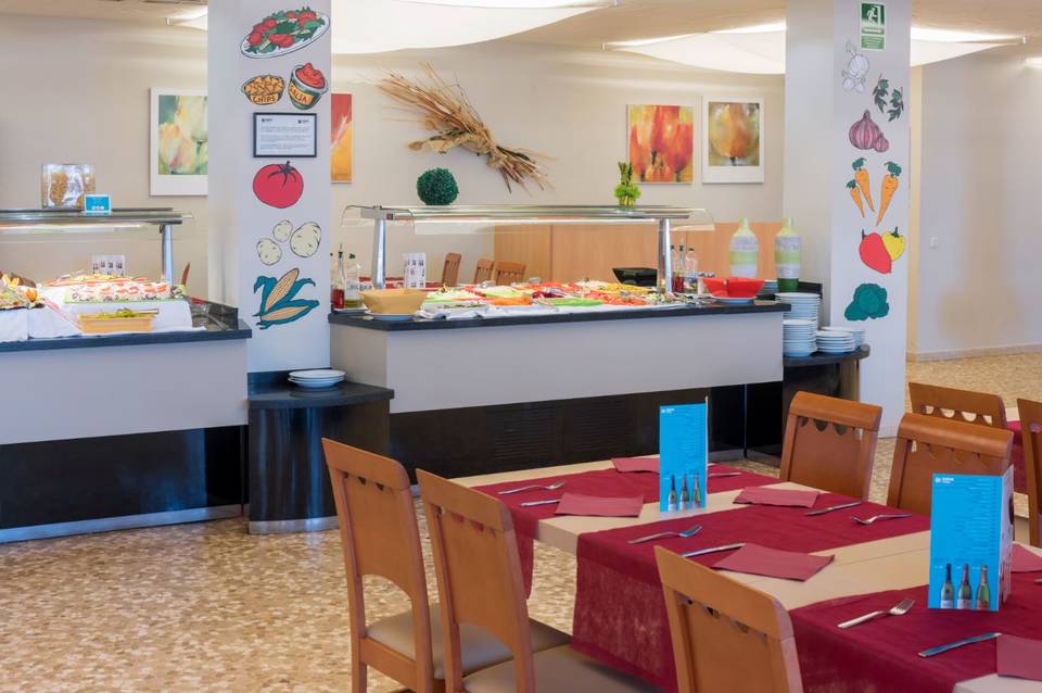 Hotel Oasis Park 1