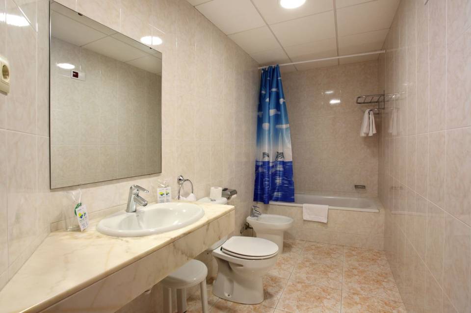 Don Juan Tossa Hotel 1