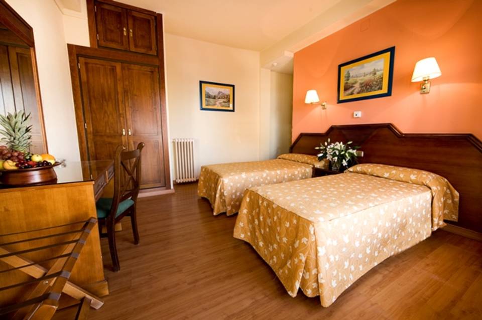 Hotel Monarque Cendrillón 3