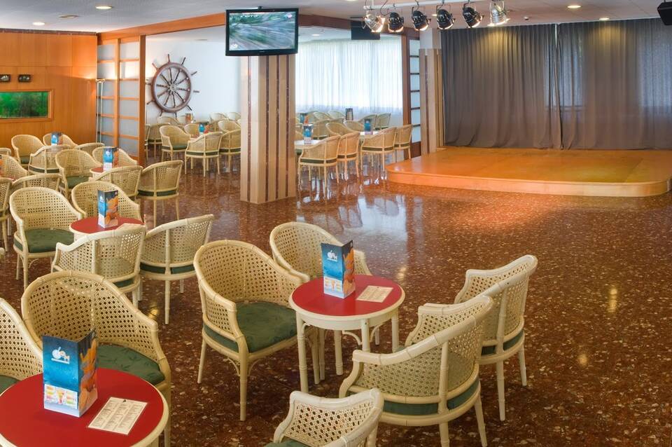 Hotel GHT Aquarium & SPA 5