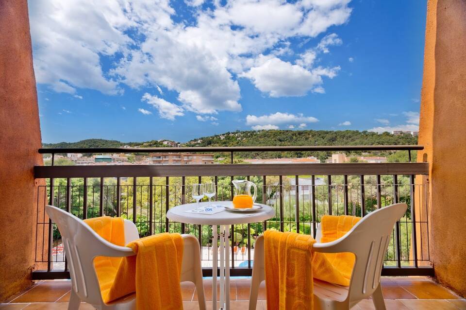 Apart-hotel GHT Tossa Park 2