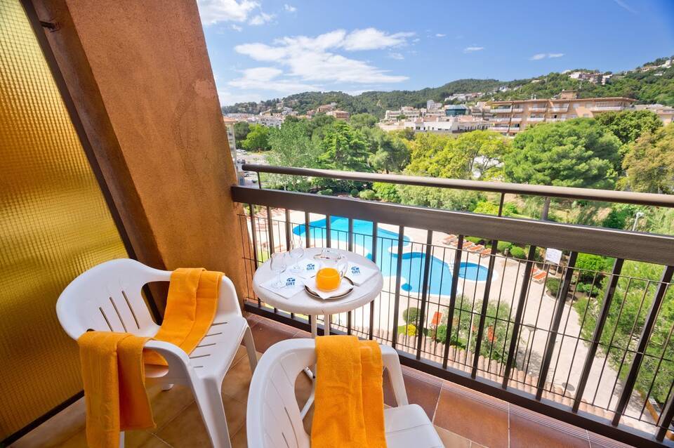 Apart-hotel GHT Tossa Park 3