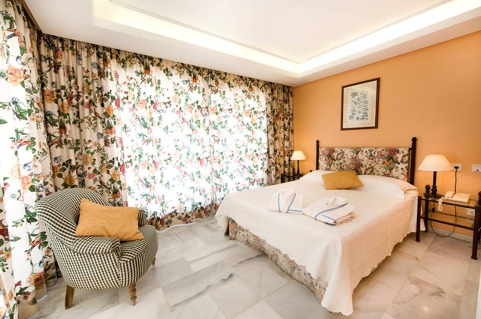 Monarque Sultán Aparthotel 2
